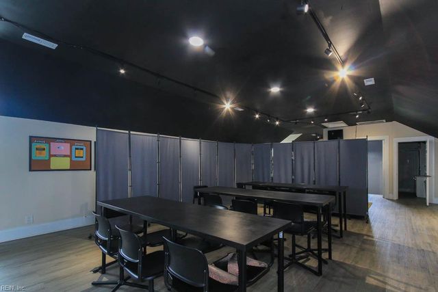 6024 E Virginia Beach BLVD, Norfolk, VA 23502