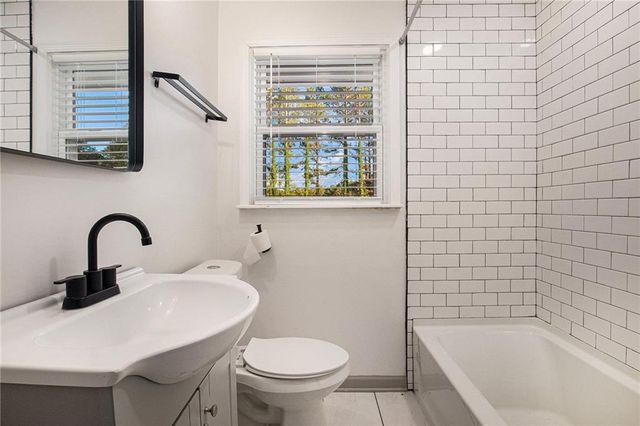 2105 Fellowship Road, Tucker, GA 30084