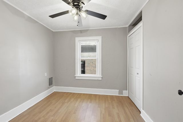 1452 Summit Street, Columbus, OH 43201