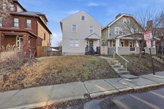 1452 Summit Street, Columbus, OH 43201