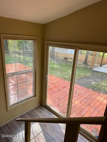 62 Williams Street, Niskayuna, NY 12309