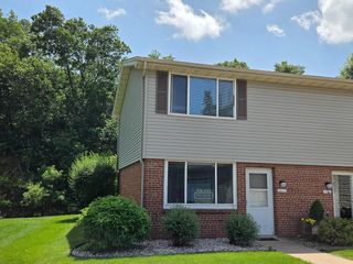 929 S WEST COURT #A, Appleton, WI 54915
