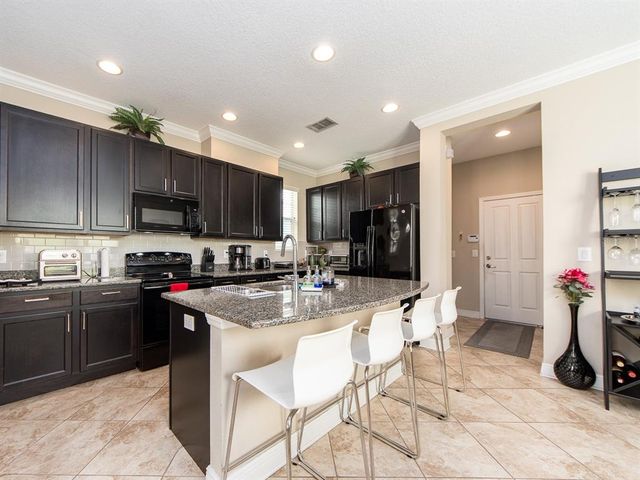 311 VISTA CRUISER LANE, Oldsmar, FL 34677