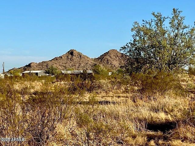 0 Huisatch Rd Lot C 1.25 Acre4s -- 19, Maricopa, AZ 85139