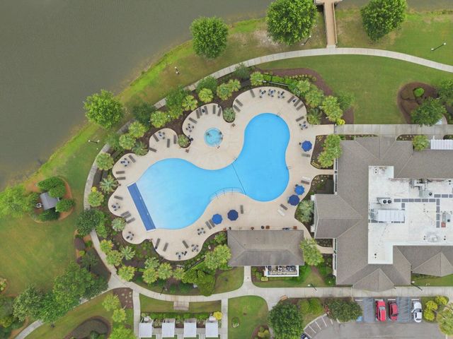 204 Waterfront Park Drive, Summerville, SC 29486