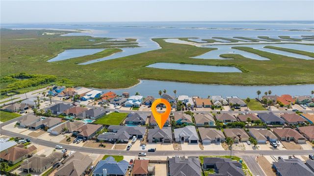 15909 COZUMEL Dr, Corpus Christi, TX 78418