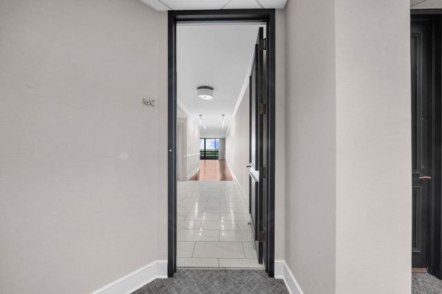 2660 Peachtree Road NW 16C, Atlanta, GA 30305