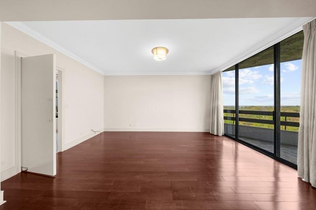 2660 Peachtree Road NW 16C, Atlanta, GA 30305