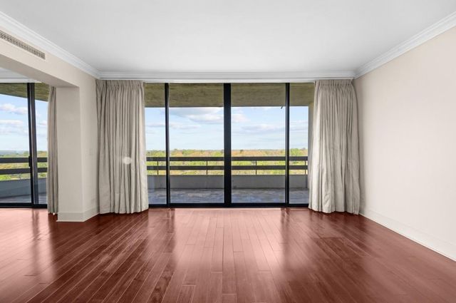 2660 Peachtree Road NW 16C, Atlanta, GA 30305