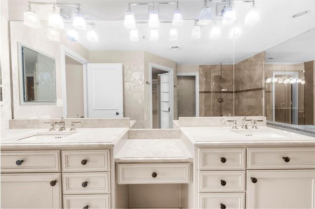 2660 Peachtree Road NW 16C, Atlanta, GA 30305