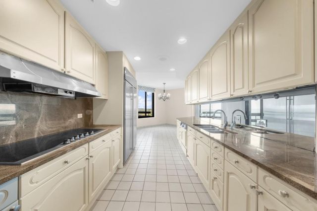 2660 Peachtree Road NW 16C, Atlanta, GA 30305