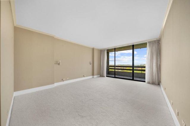 2660 Peachtree Road NW 16C, Atlanta, GA 30305