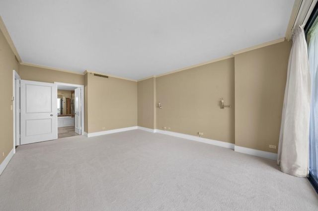 2660 Peachtree Road NW 16C, Atlanta, GA 30305