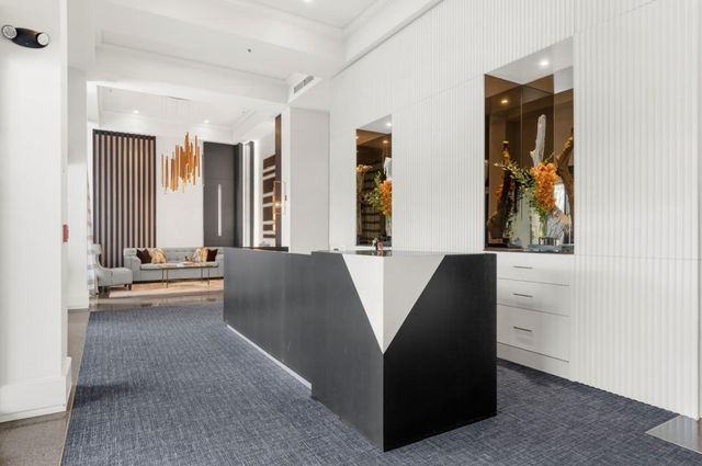 2660 Peachtree Road NW 16C, Atlanta, GA 30305