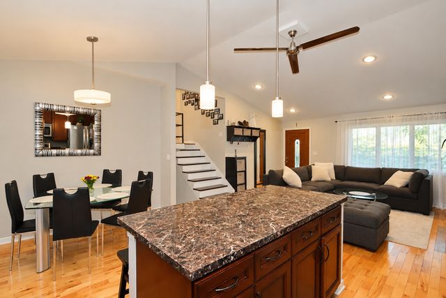 1403 Jefferson Street, Lake In The Hills, IL 60156