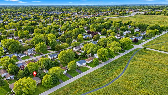 1403 Jefferson Street, Lake In The Hills, IL 60156