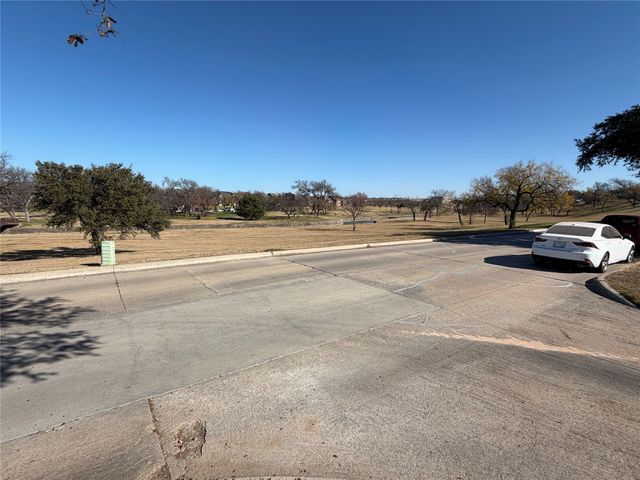 2006 Southern Oaks, Carrollton, TX 75007