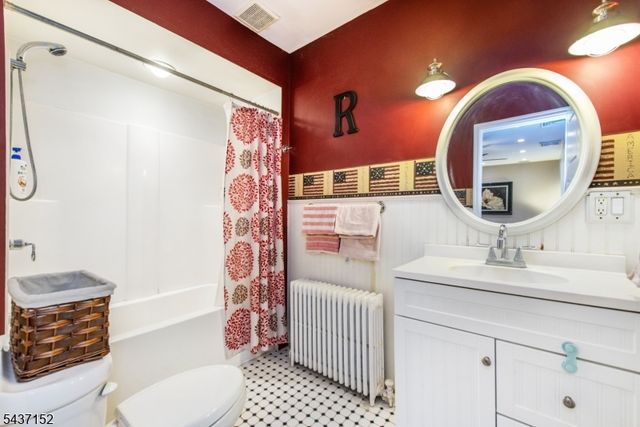 19 Grand Ave, Hanover Twp., NJ 07927