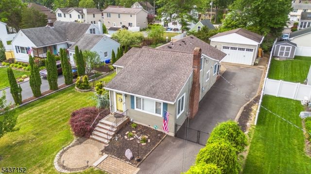 19 Grand Ave, Hanover Twp., NJ 07927