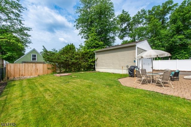19 Grand Ave, Hanover Twp., NJ 07927