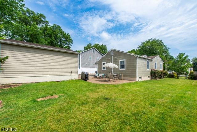 19 Grand Ave, Hanover Twp., NJ 07927