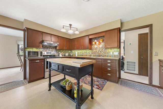 10545 First Timberlane Drive, Northfield, MN 55057