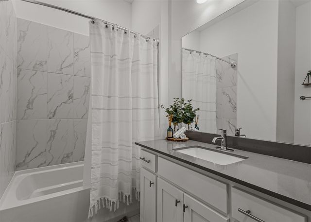 1005 4th Street, Argyle, TX 76226