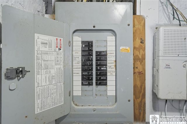 66 Woodside Avenue, Buffalo, NY 14220