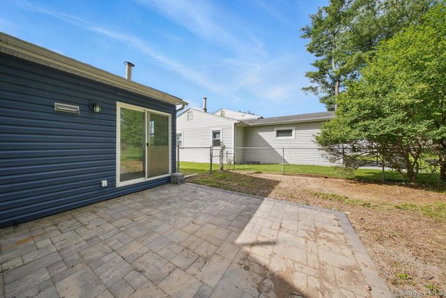 341 Highland Ave Extension, Middletown, NY 10940