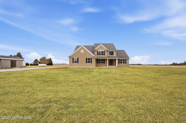 17267 Reams Road, Bowling Green, OH 43402