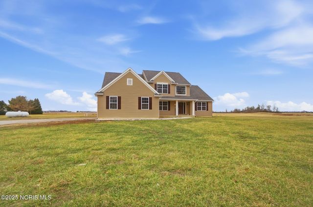 17267 Reams Road, Bowling Green, OH 43402