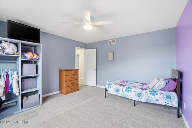 17267 Reams Road, Bowling Green, OH 43402