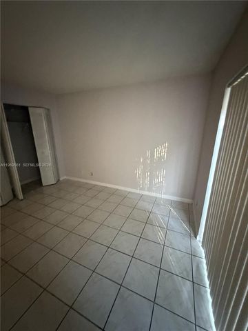 8936 NW 21st St 7, Pembroke Pines, FL 33024