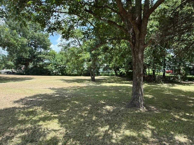 131 SE 7th Street, Cooper, TX 75432