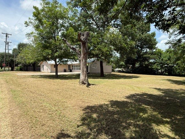131 SE 7th Street, Cooper, TX 75432