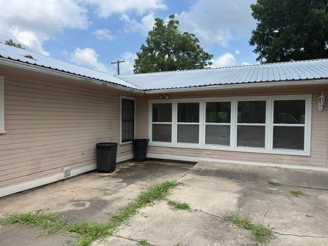 131 SE 7th Street, Cooper, TX 75432