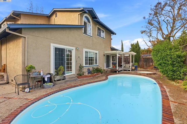 2891 Calle Reynoso, Pleasanton, CA 94566
