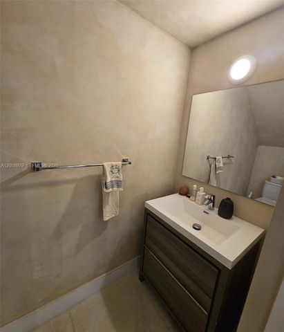 5503 W Oak Way 5503, Dania Beach, FL 33314