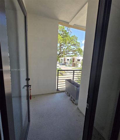 5503 W Oak Way 5503, Dania Beach, FL 33314