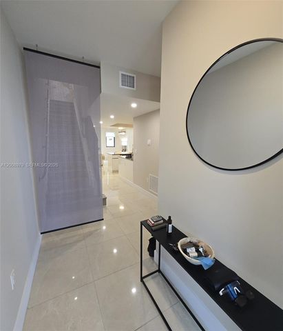 5503 W Oak Way 5503, Dania Beach, FL 33314