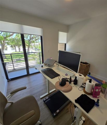 5503 W Oak Way 5503, Dania Beach, FL 33314