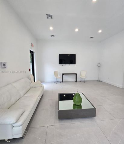 5503 W Oak Way 5503, Dania Beach, FL 33314