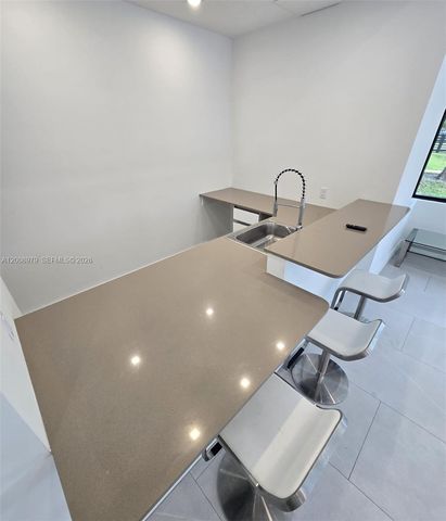 5503 W Oak Way 5503, Dania Beach, FL 33314