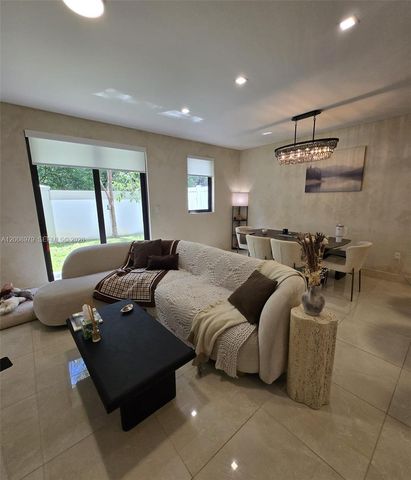 5503 W Oak Way 5503, Dania Beach, FL 33314