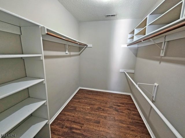 428 Azalea Terrace, Branchburg Twp., NJ 08876