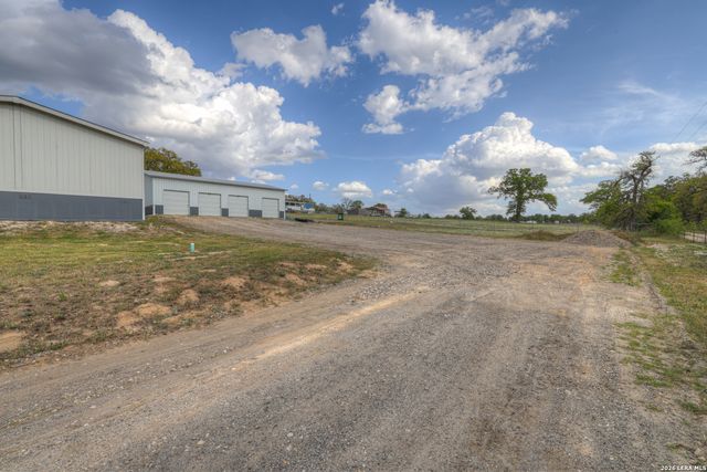 4333 Zion Hill RD, Seguin, TX 78155