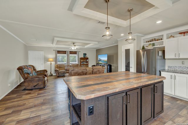 4333 Zion Hill RD, Seguin, TX 78155