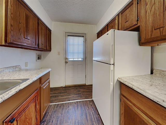 501 Byron Street A, Fort Worth, TX 76114