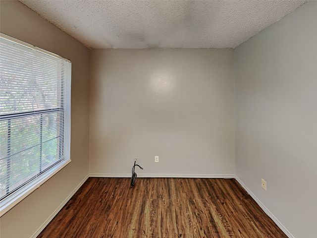 501 Byron Street A, Fort Worth, TX 76114