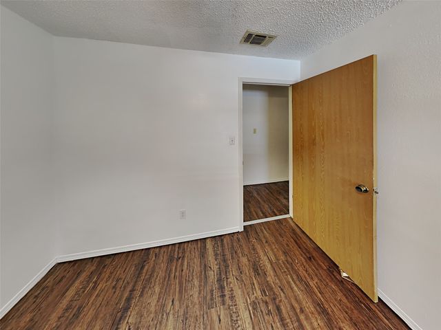 501 Byron Street A, Fort Worth, TX 76114